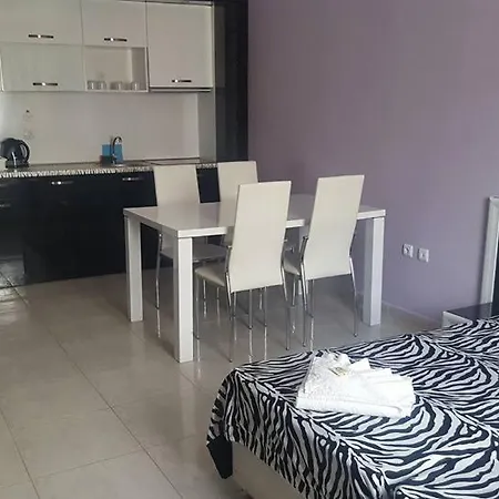 Бахами Резиденс Hotel de apartamente Sunny Beach